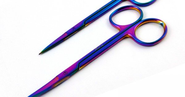 Iris scissor